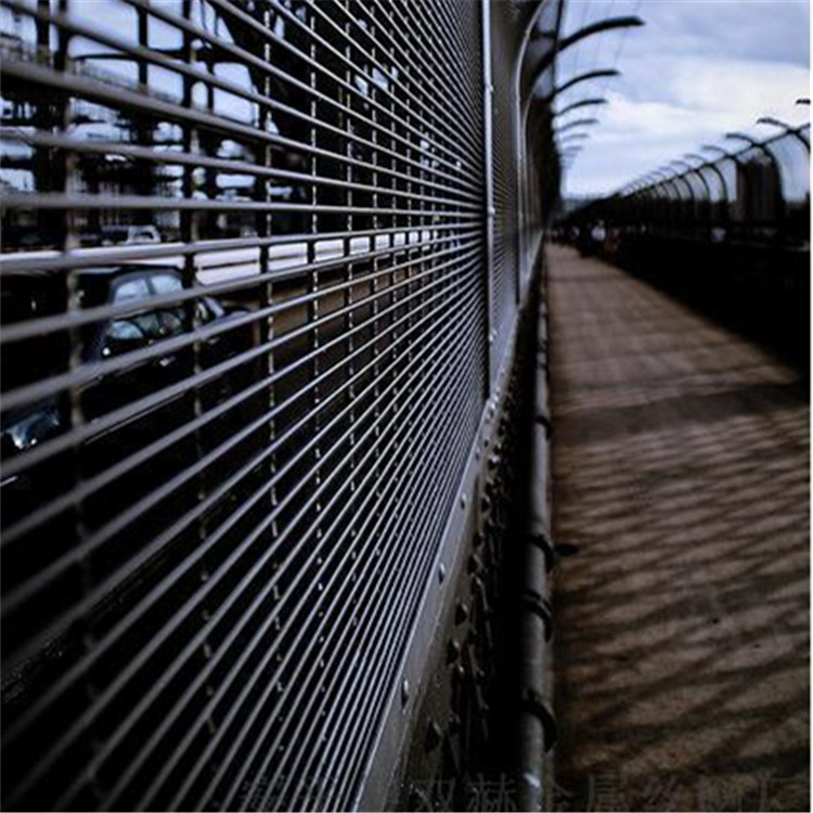 358防攀爬護欄網案例展示圖片3